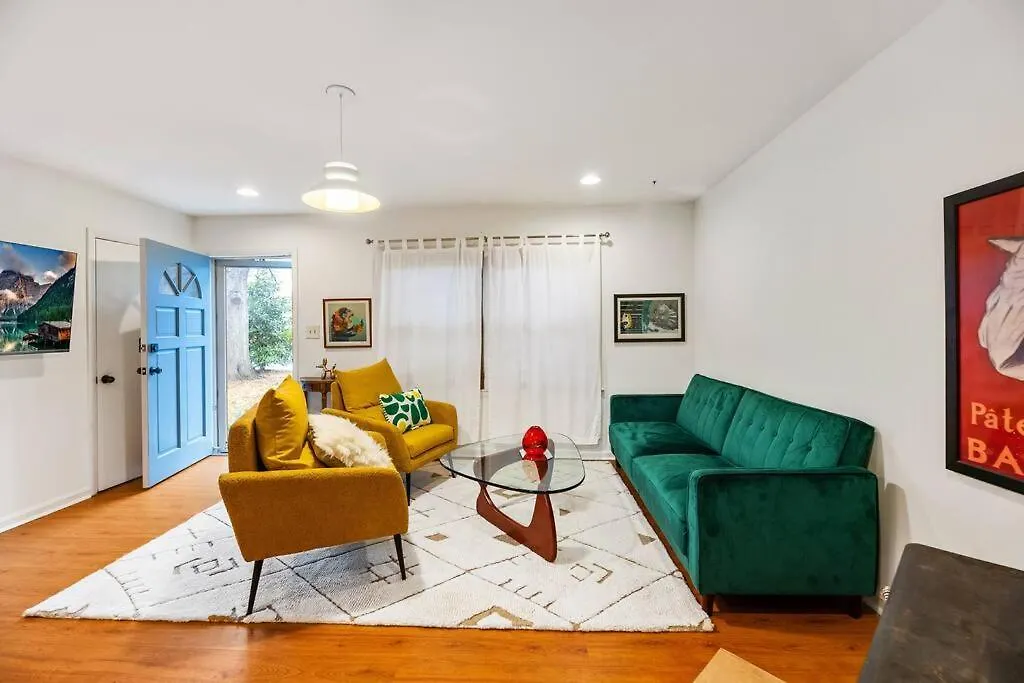 Trendy Bohemian Bungalow, Close To Uptown, Plaza & Noda Charlotte 0*,