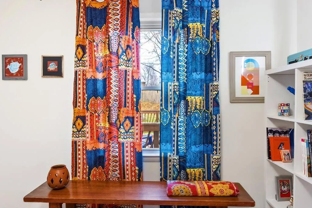 Holiday home Trendy Bohemian Bungalow, Close To Uptown, Plaza & Noda Charlotte